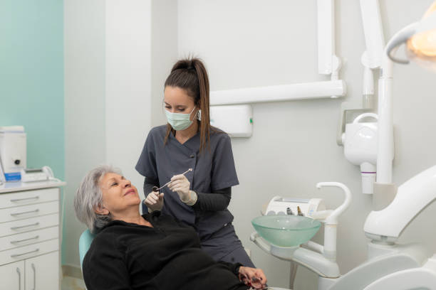 Best Weekend Emergency Dentist in Monte Alto, TX